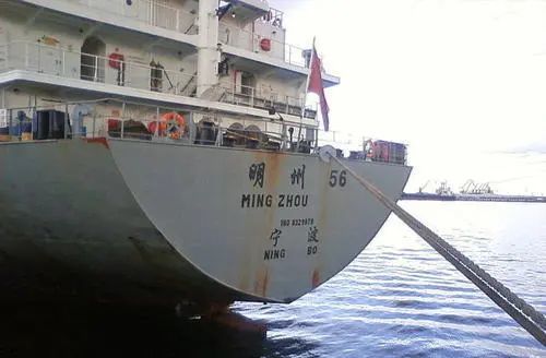船名标识要规范 涂改遮挡添隐患_腾讯新闻