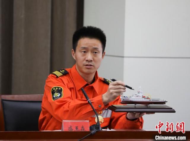 "海上工作"好玩么?"乘风破浪的哥哥"有话说