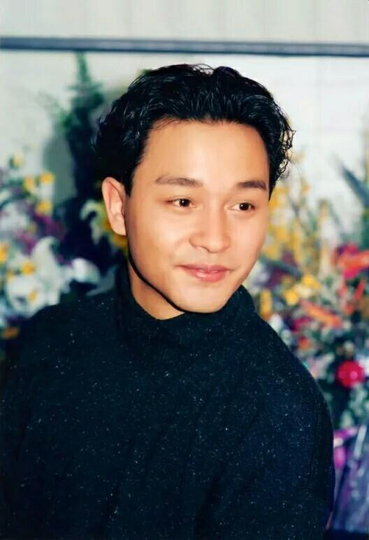 张国荣3大经典角色痴情宁采臣风流十二少风华绝代程蝶衣