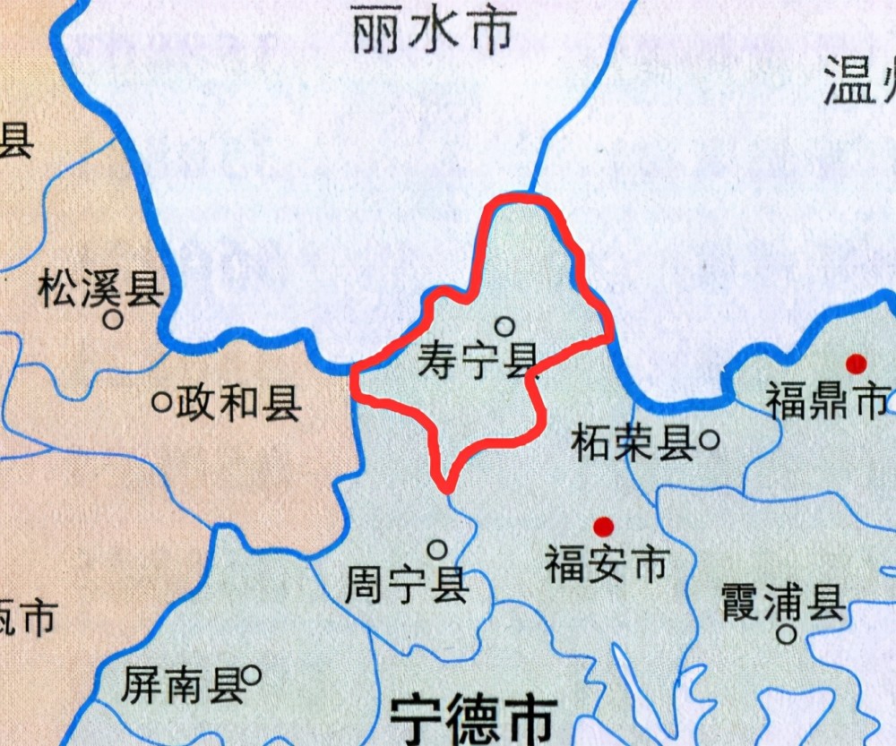 南连福安市,周宁县,西交政和县,浙江省庆元县,北与浙江省景宁县接壤