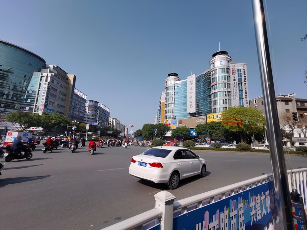 现在已经看不到民国风遗存了旧日却商贾云集桂林十字街的故事