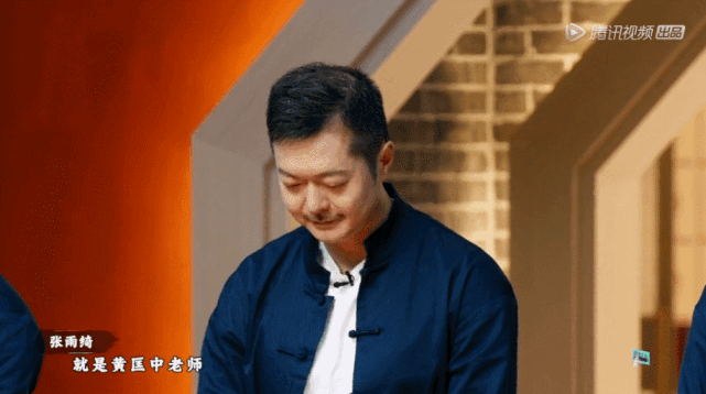 还找来了叶问第四代传人——易扬师傅,以及系统学习咏春九年的朱官卿