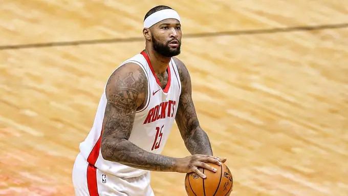 等待36天!考辛斯终于签约了,空降洛杉矶,他是快船夺冠利器