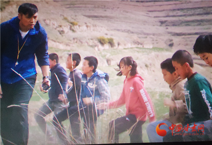 甘肃本土电影足球少年在兰首映为榆中山里娃的足球梦代言