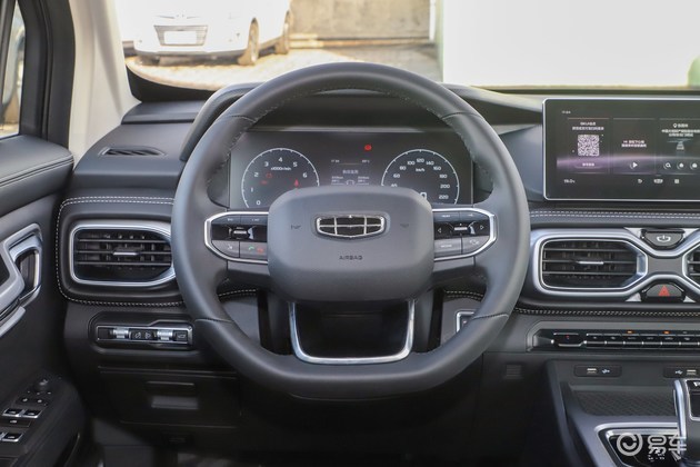 15万落地的全能7座suv 实拍吉利豪越