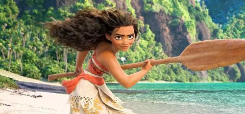 跟2016年的那部《海洋奇缘》相同,《寻龙传说》也是一部以女性为核心