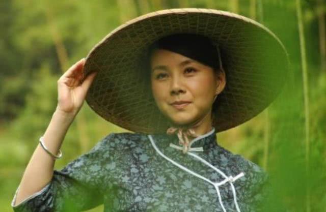 越南的汉族,为啥被称为艾族?口头禅成了民族称谓!_腾讯新闻