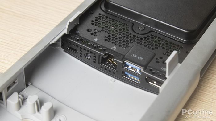 戴尔optiplex7090ultra主机评测搭建可以更换显示屏的一体机