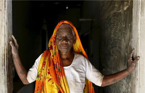 印度身份证上不写种姓,低种姓能冒充高种姓吗?