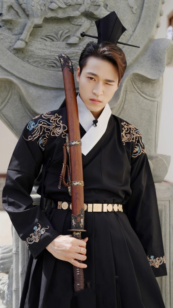 壁纸创4舞担力丸赞多