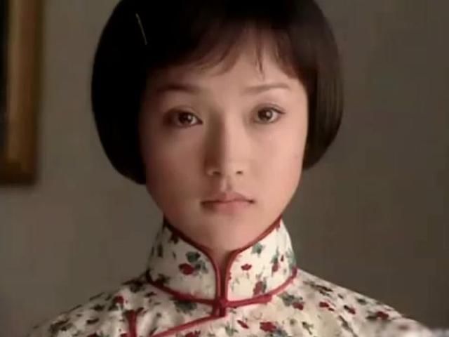 周迅17岁到43岁罕见剧照第16张哭得好美每张眼睛里都有星星