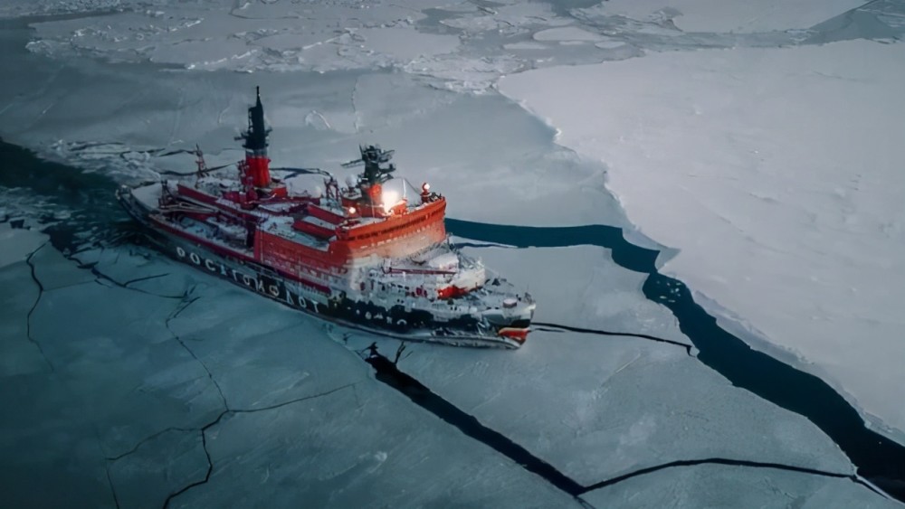 运河堵塞警醒中国必须开发备用航线俄专家北极航道随时开放