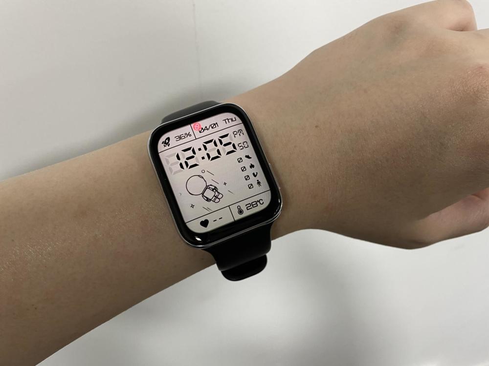 太空人手表火出圈别急oppowatch也有