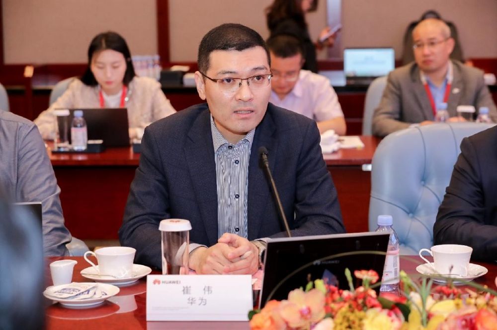 携手保险"懂行人",加速迈入数字化转型新阶段