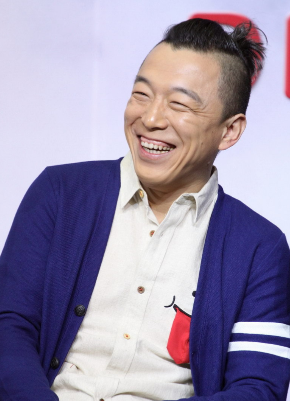 还好黄渤及时的控制住了场面,让观众再一次哈哈大笑