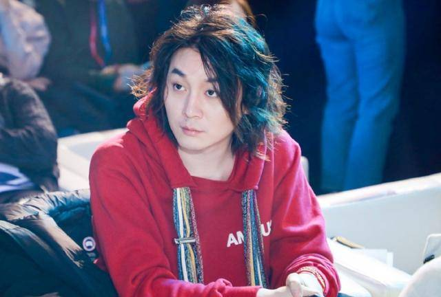 张大仙写真瘦回颜值巅峰与直播中的他判若两人粉丝调侃四月男友已上线