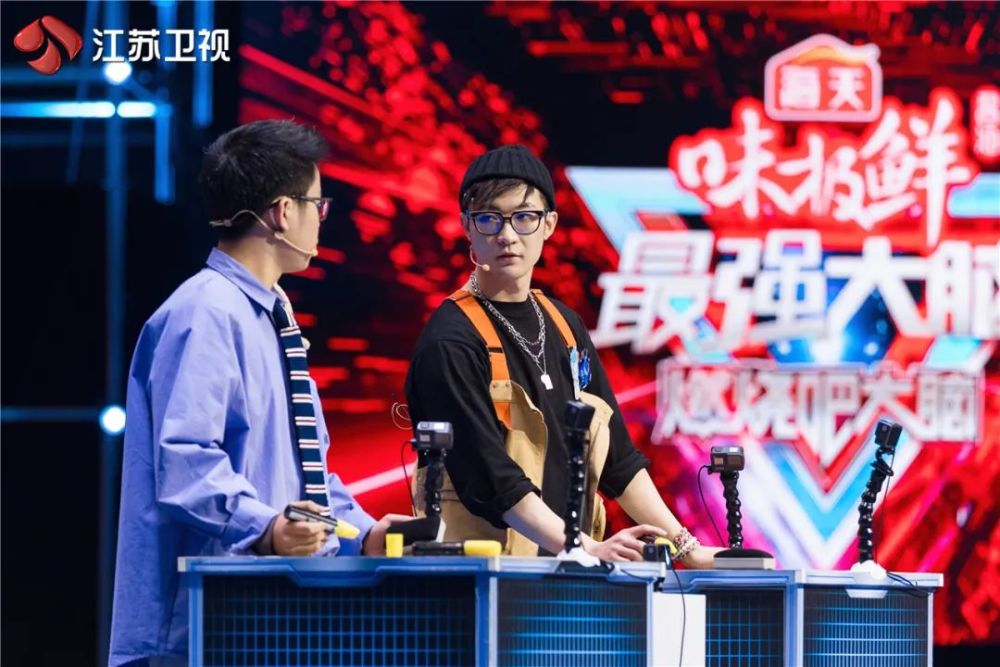 《最强大脑》登峰联盟克服思维惯性 3:0拿下"珍珑棋局"_腾讯新闻