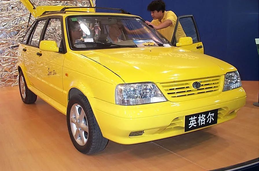 而奇瑞风云和南汽英格尔则是分别引进了西雅特toledo和西雅特第一代
