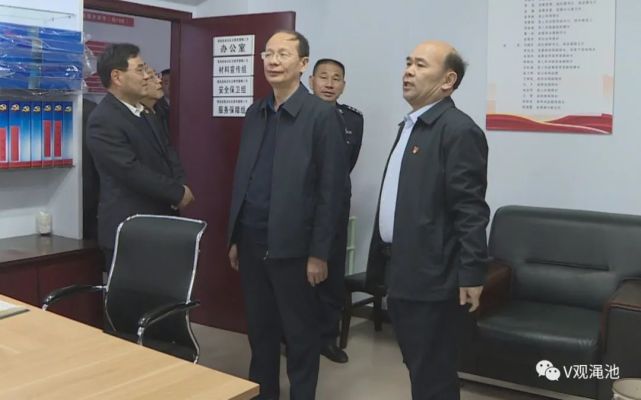 省政法队伍教育整顿第十二驻点指导组副组长胡奎一行到我县督导检查