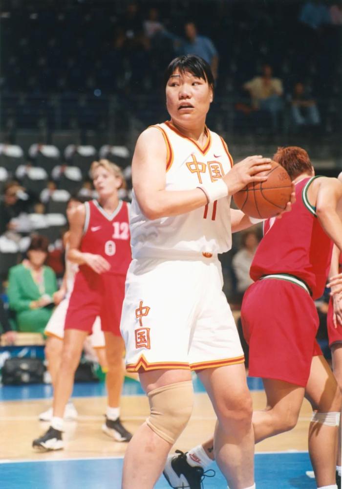 首位中国球员郑海霞正式入选2021年名人堂曾率女篮获奥运银牌