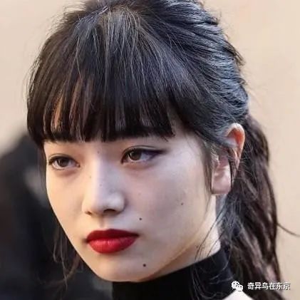 满脸不高兴却被称为高级脸 丧系代言人其实是甜妹 丨日本整容整形 整容 日本 小松菜奈 鼻子