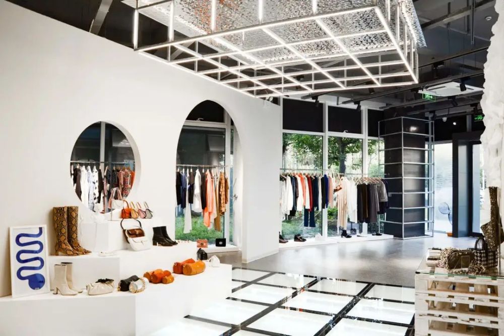 中国1000 多家买手店的时尚影响力会超越商场吗?_腾讯新闻