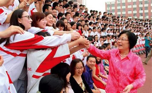 中国最低调的超级中学,一年几百人上清北