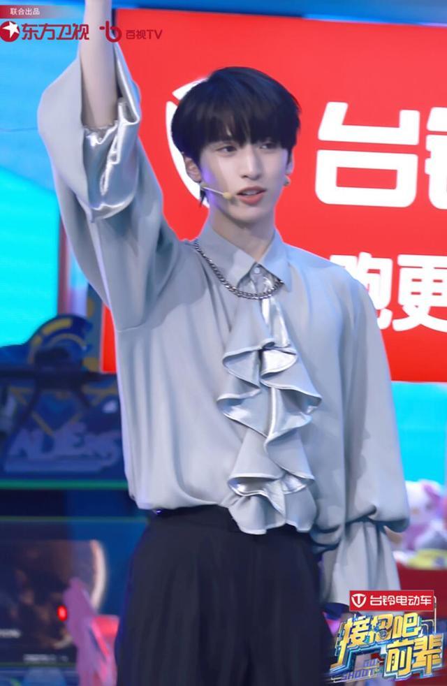 《接招吧前辈》过招《若你安好便是晴天》剧组 严浩翔贺峻霖猜台词