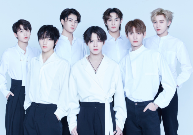 sky男团成员胡文煊上热搜,塌房还是谣言?陈思琪回应:准备起诉