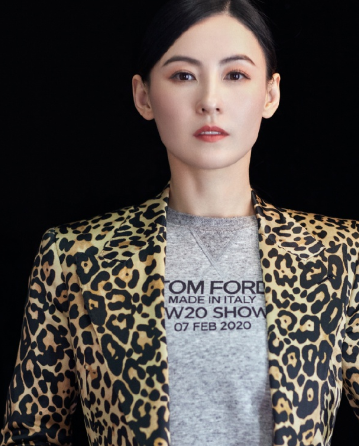 张柏芝三胎儿子正面照曝光,小肚凸起被指怀四胎,本尊回应不生了_腾讯