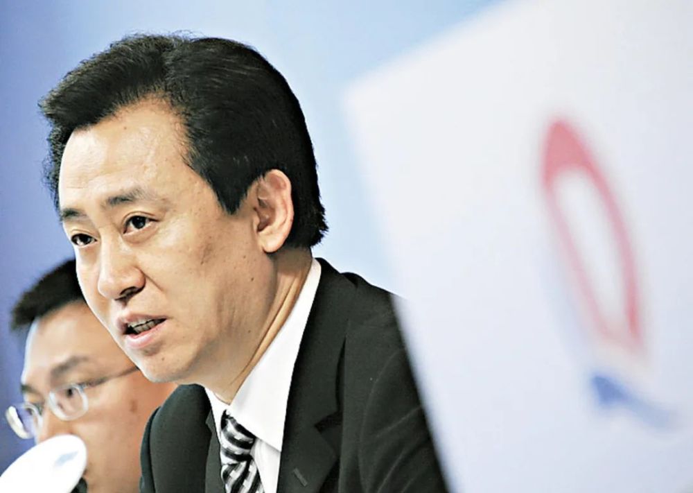 每日鲸品|时隔4年多 恒大集团"买回"矿泉水业务 恒大冰泉回来了!