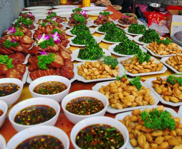 农村的红白喜事宴席,发现一冷门生意定能赚钱