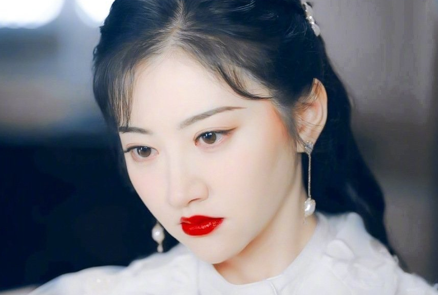 定妆照移花接木,景甜真正出演的是《千秋令》?双方微博已经互关