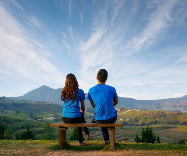 写给,灵魂知己:你虽不是我枕畔最近的暖,却是我心中唯一的念_腾讯新闻
