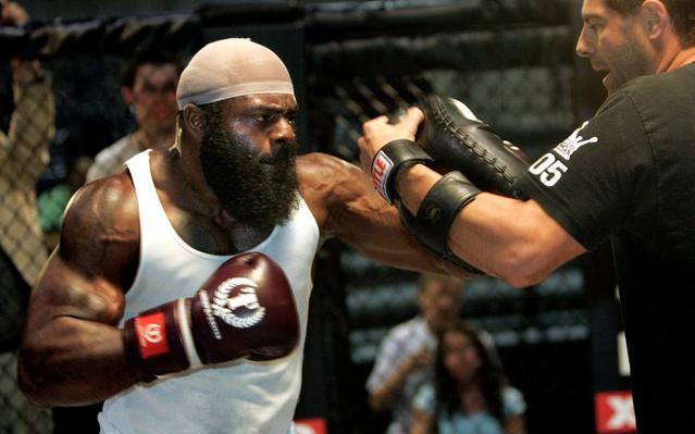 街头霸王金波vs泰森,谁被ko?