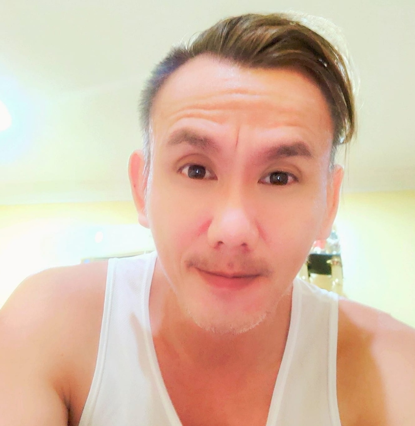 歌手黄国俊突然因病去世享年47岁妻子悲痛发文公布死讯