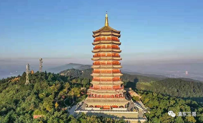 经曲靖麒麟公安,消防部门调查确认,这起火灾是红庙社区6队村民王