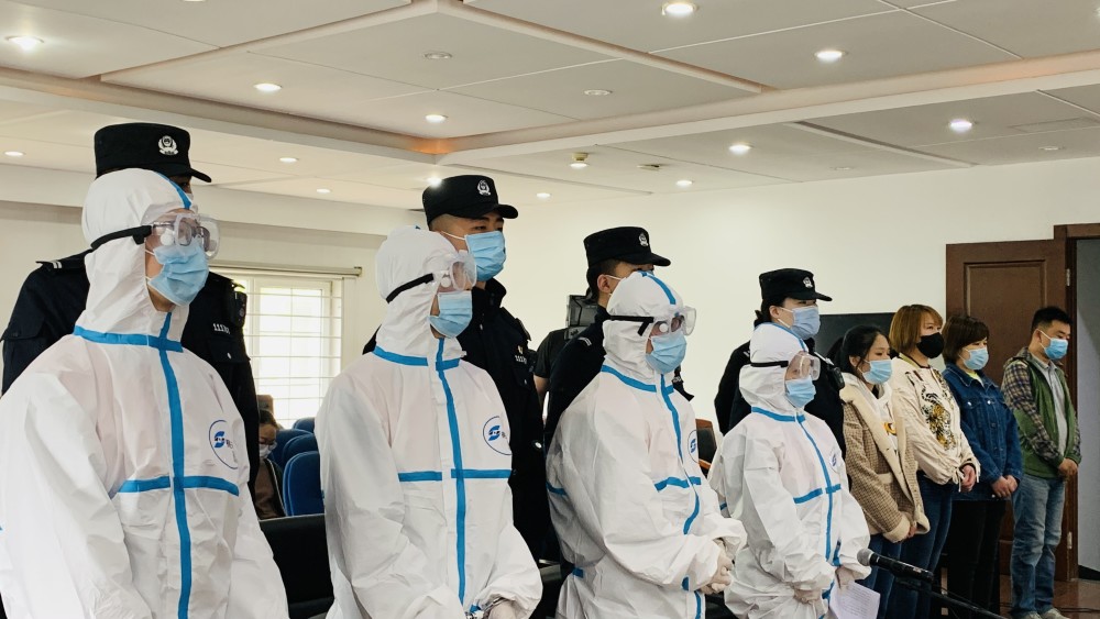 为36名孕产妇骗取生育津贴98万北京8被告今出庭受审