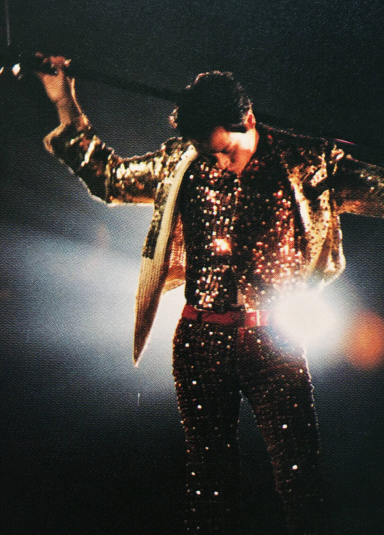 张国荣逝世18周年,风继续吹,不忍远离,想你