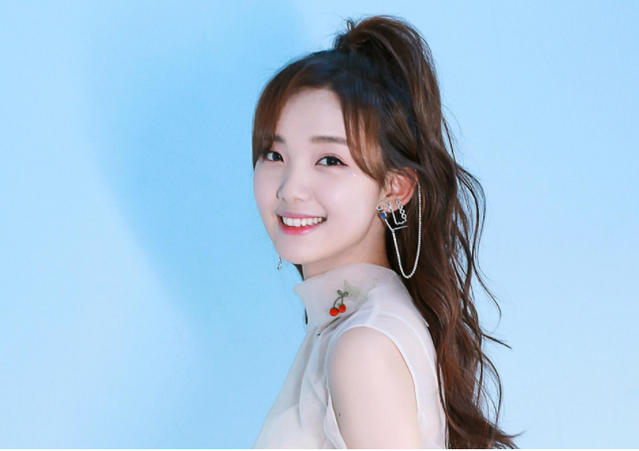 《陪你到世界之巅》,吕小雨在剧中饰演女主邱樱的闺蜜陆依依,也是性格