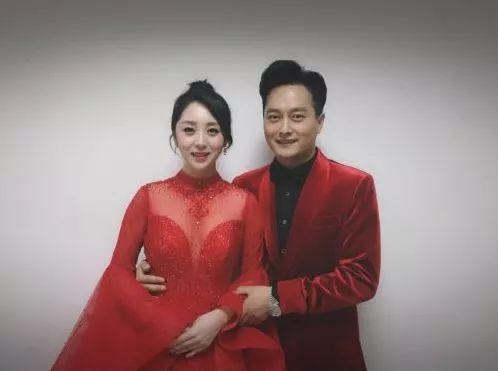 后来李俐也被捕了,丈夫和妻子都被拘捕了.在那之后,他们都被释放了.