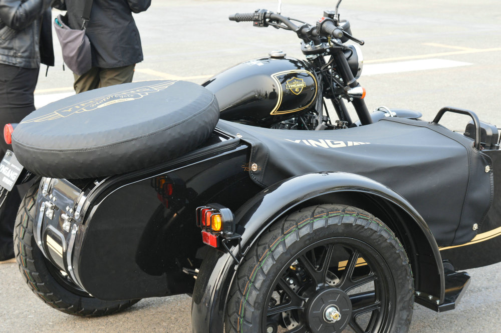 年轻人的第一台侉子银钢悍路者二代经典版摩旅新选择