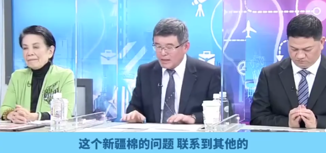 在台湾最近一档节目中,请到了砖家吴嘉隆,身为段子