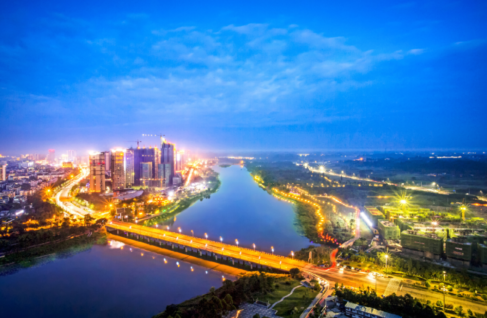 看见邛崃一座会呼吸的城市