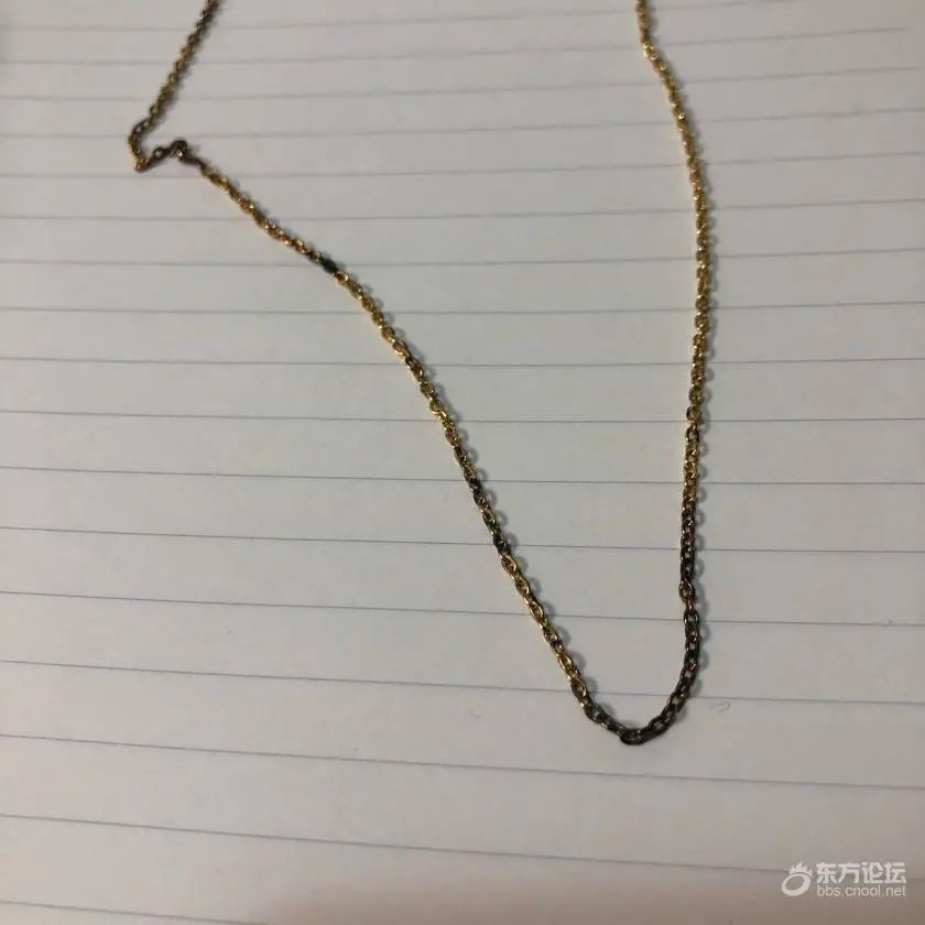 宁波女子在周大福的金项链,火烧之后怎么变黑了?