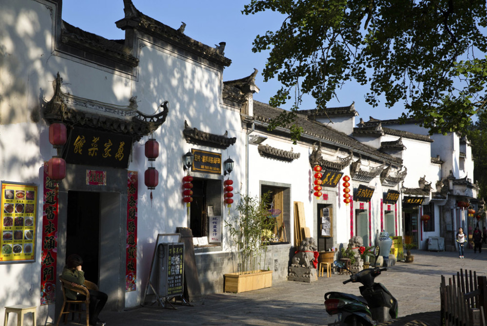 去宏村看什么集山川之灵气融风俗之精华独具一格的徽派建筑