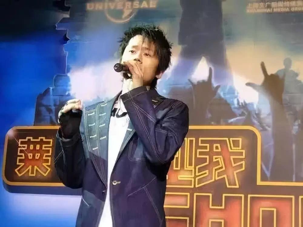 把友谊的温暖留在回忆里不忘记,张杰的想念,赵英俊会听到的!