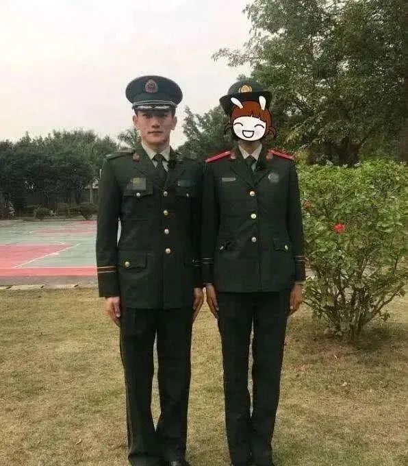 明星不易有种自卑叫张馨予当扒到何捷的前女友之后一