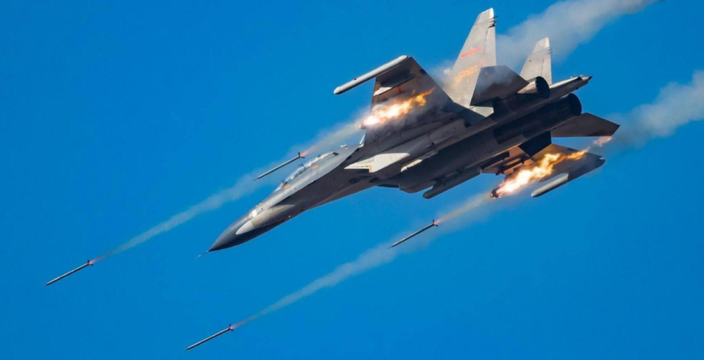 霹雳实力排行_世界最强空对空导弹排名!美国占据榜首,中国两款导弹榜上有名