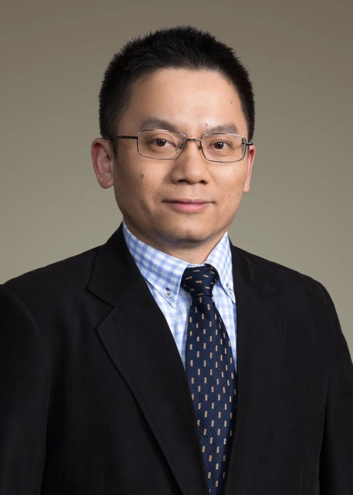 入选"课程思政"示范课程,学生好评如潮,严进老师的这门课有何不一样?